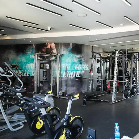 Wealthystays 360 Luxury * ניקוסיה