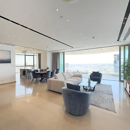 Wealthystays 360 Luxury * Nicosia