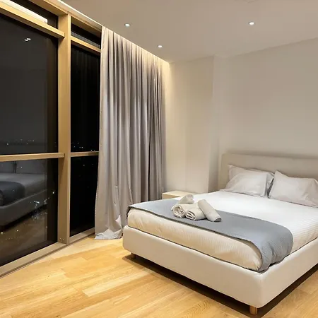 360 Skyhigh Luxury Residence